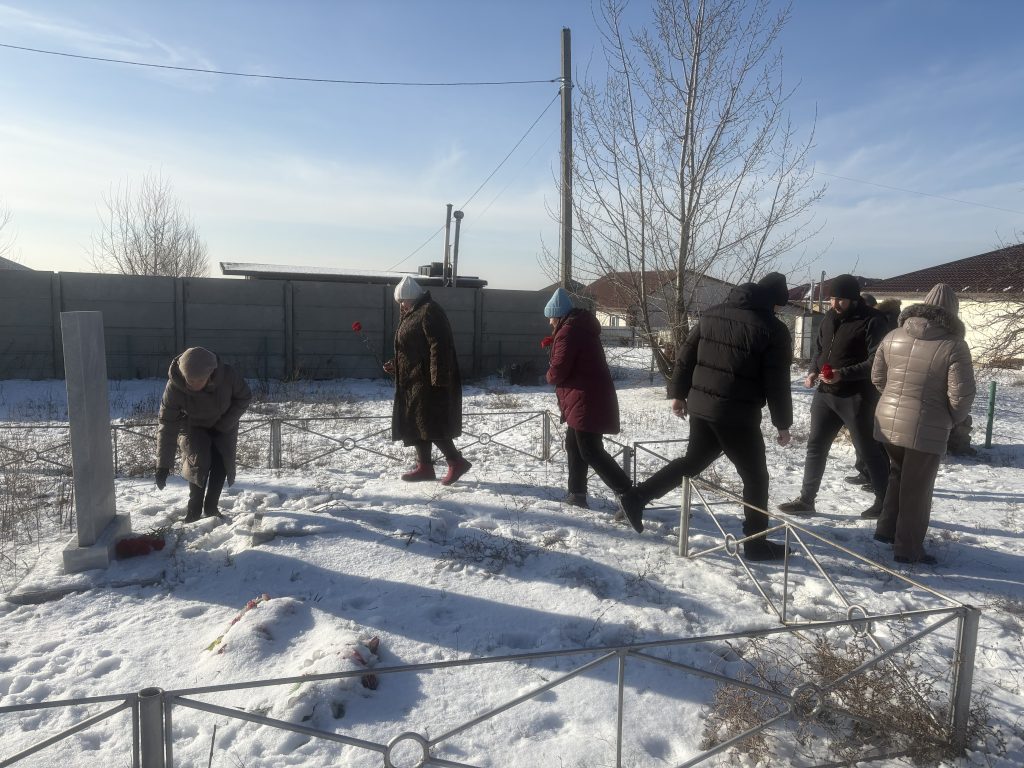Митинг к Братской могиле, посвященный Победе в Сталинградской битве.